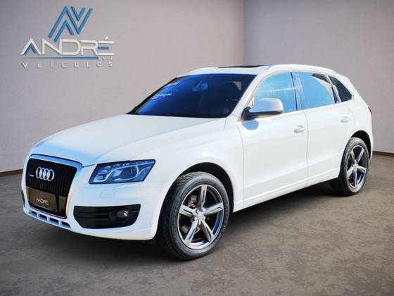 AUDI Q5 3.2 FSI AMBIENTE QUATTRO V6 24V GASOLINA 4P AUTOMATICO